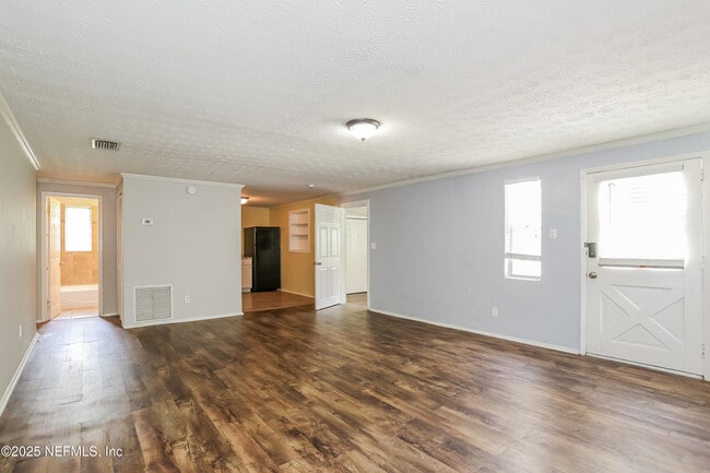 Photo - 10410 Wooster Dr