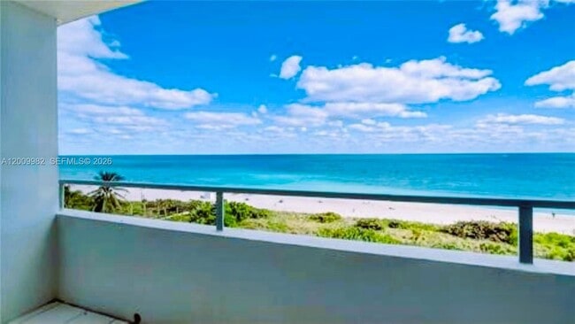 Photo - 5555 Collins Ave Unit 7P