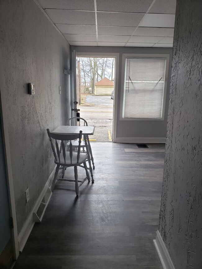 Photo - 2671 Brodhead Rd Unit Apt 2