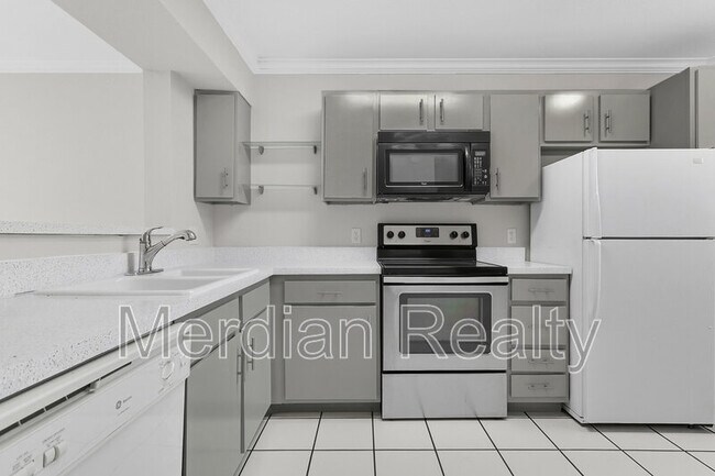 Photo - 205 Arbor Cir