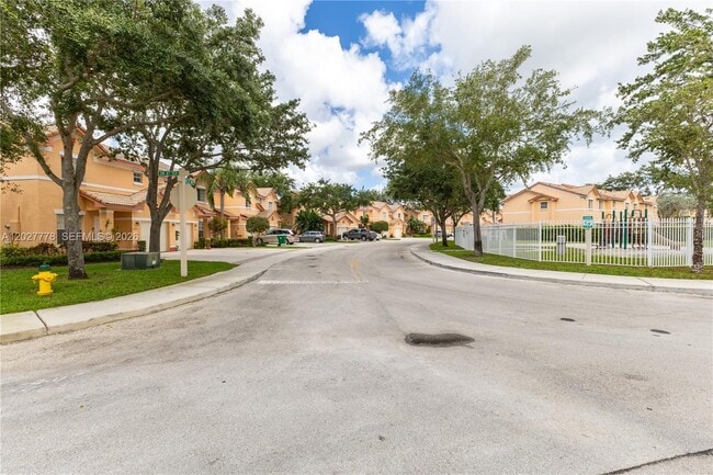 Photo - 2420 SW 87th Way