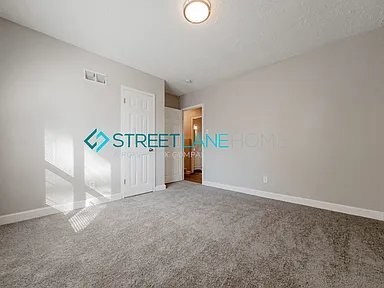 Photo - 1272 Laughren Dr