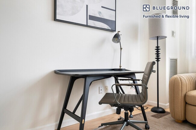 Photo - 106 13th St Unidad FL3-ID1301