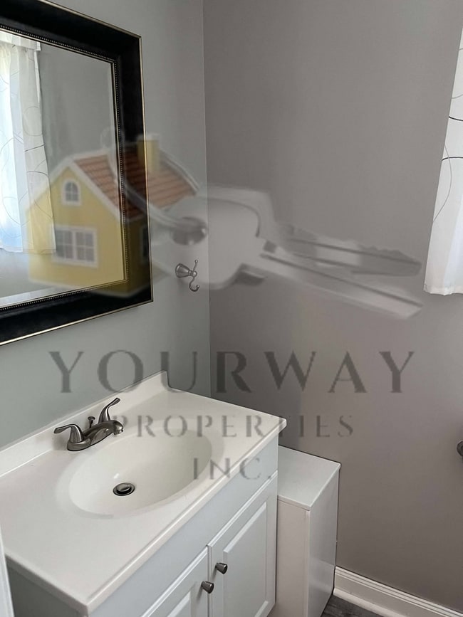 Photo - 62 Kenwick Dr