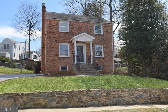 Building Photo - 5432 23rd St N Rental