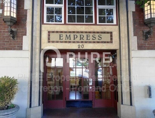 Photo - 20 NW 16th Ave