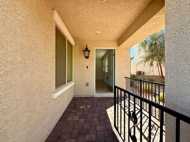 Photo - 3 BED 2.5 BATH 2 CAR GARAGE TOWNHOUSE WITH...