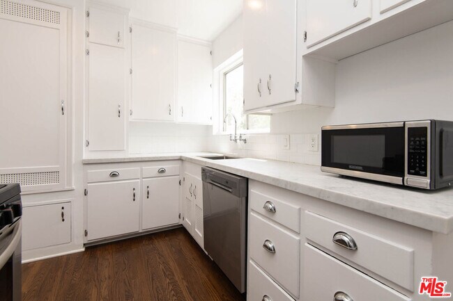 Photo - 9015 Rangely Ave Unit 9017.5