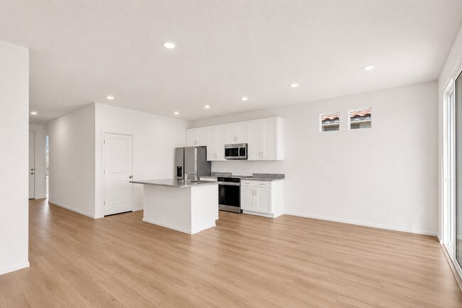 18079 W Sand Hills Rd
