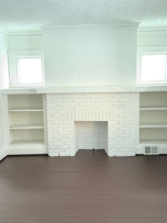 Photo - 10214-16 NELSON Unit 10214 NELSON