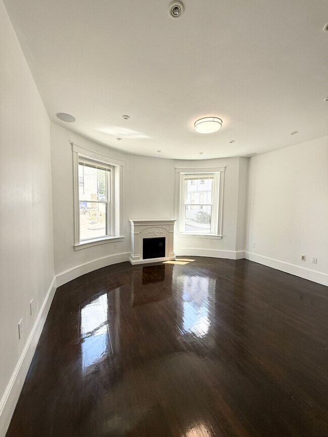 Photo - 46 Cameron St