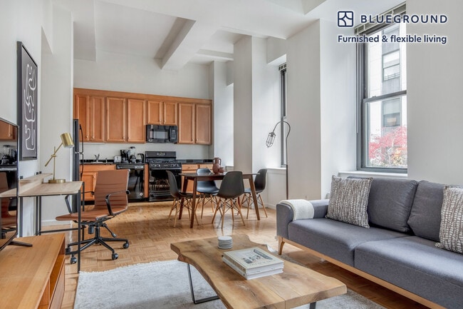 Photo - 85 John St Unit FL13-ID1307