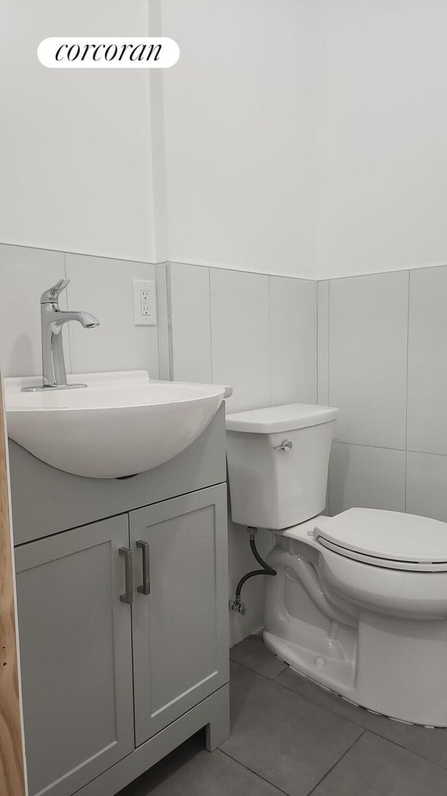 Photo - 338 A Clermont Ave