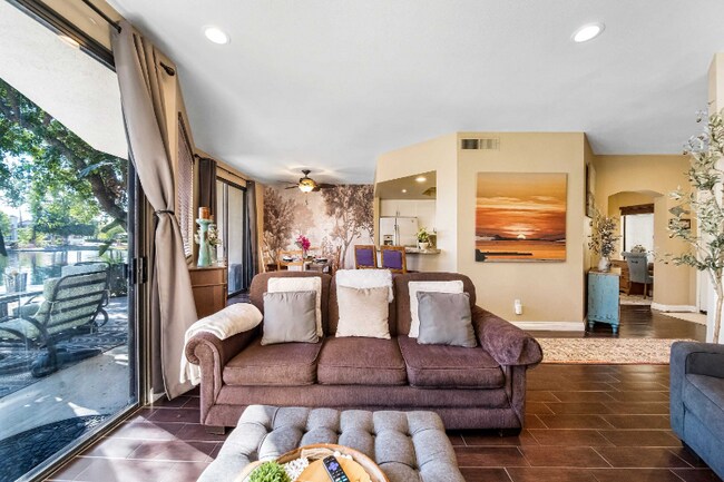 Photo - 54790 Firestone