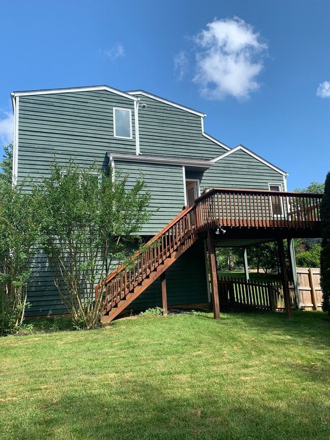 Photo - 1100 Cottonwood Dr