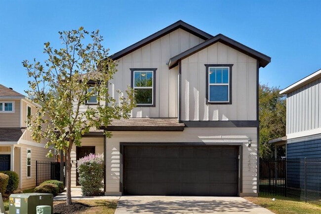 Building Photo - 10402 Abana Way