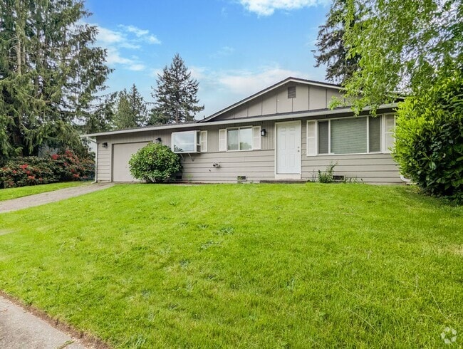 Building Photo - Move in ready 3bd/1bth Rambler W/ 1 car Ga... Rental