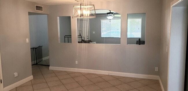 Photo - Wonderful Continental East home in Tempe!!