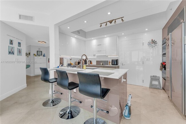 Photo - 3101 S Ocean Dr