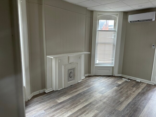 228 E Center st