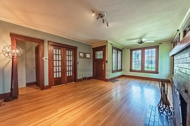 Photo - Charming 2 Bedroom House in the Historic Old North End