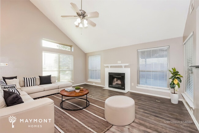 Photo - 6406 Mercedes Dr