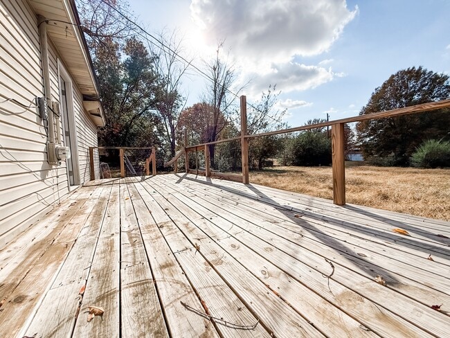 Photo - 141 Fannie Dr