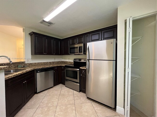 Photo - 1858 NE 5th Ave Condo Unit 1401