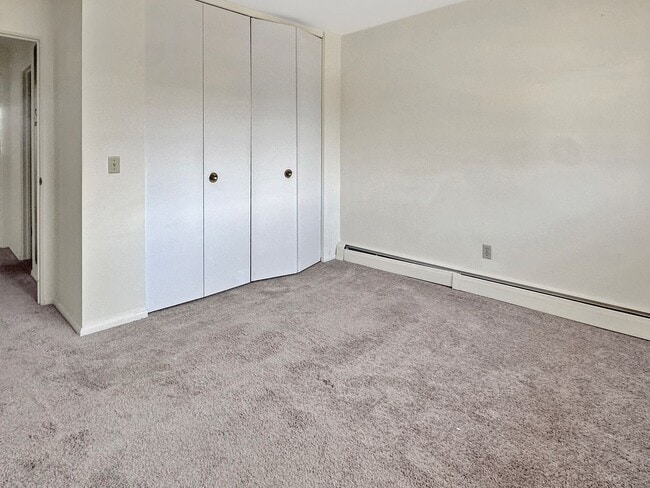 Photo - 2833 S Burdick St Unit C