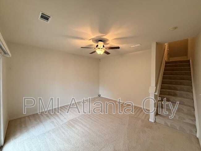 Photo - 3179 Mill Springs Cir NE