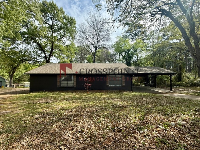 Building Photo - Almost Ready! 2 Bedroom 1 Bath ON Lake Palestine!