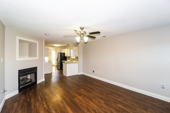 Photo - 145 Penny Ln