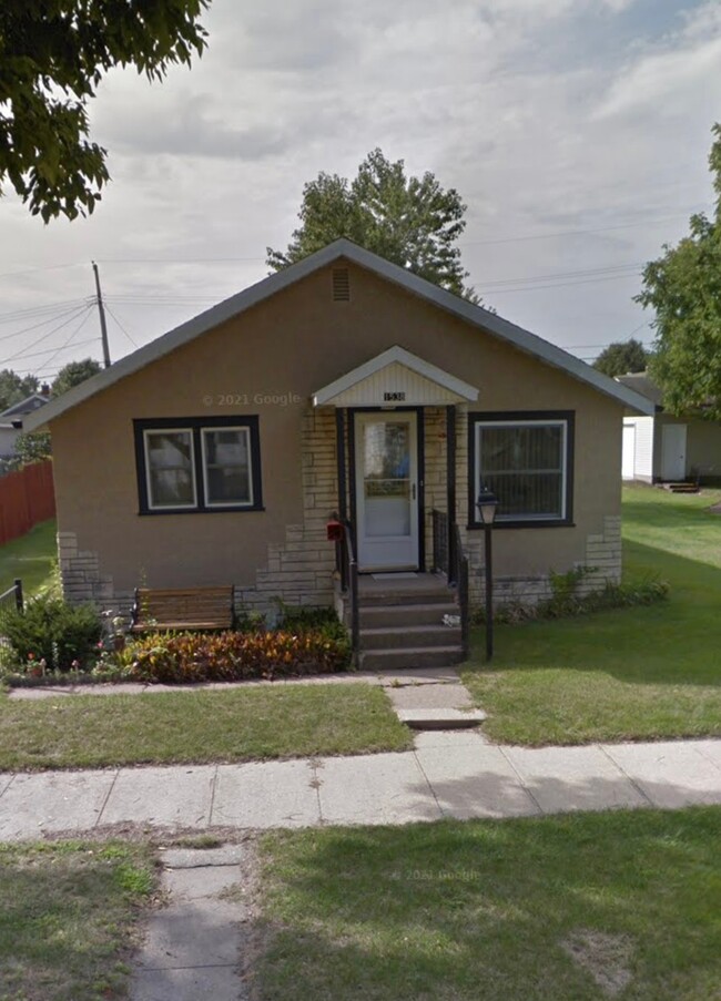 Photo - 1538 Barlow St House
