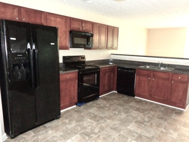 Photo - 3705 Sidda Way