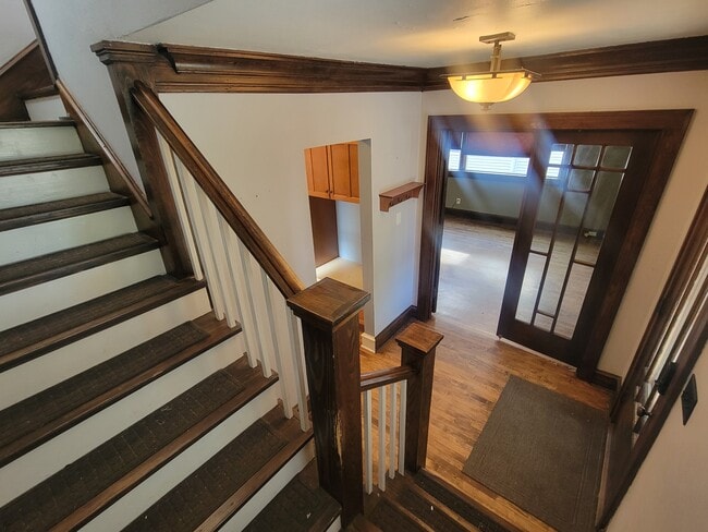 Photo - 921 Bell Ave