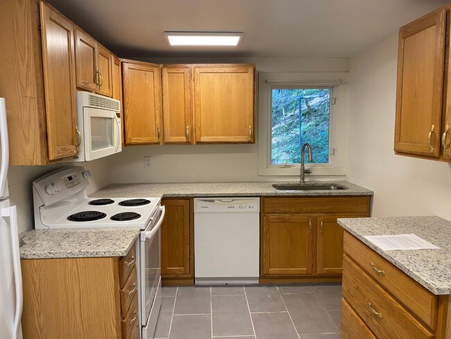 Photo - 4 Bedroom Home Just Off Cornell Campus