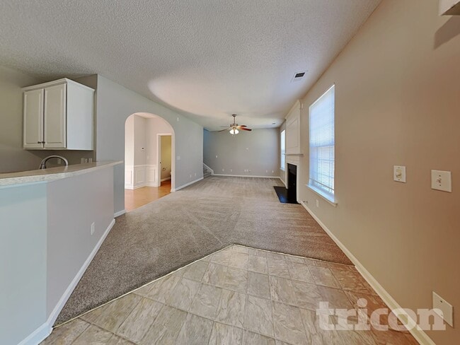 Photo - 312 Buckthorne Dr