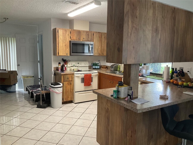 Photo - 6269 Woodbury Rd