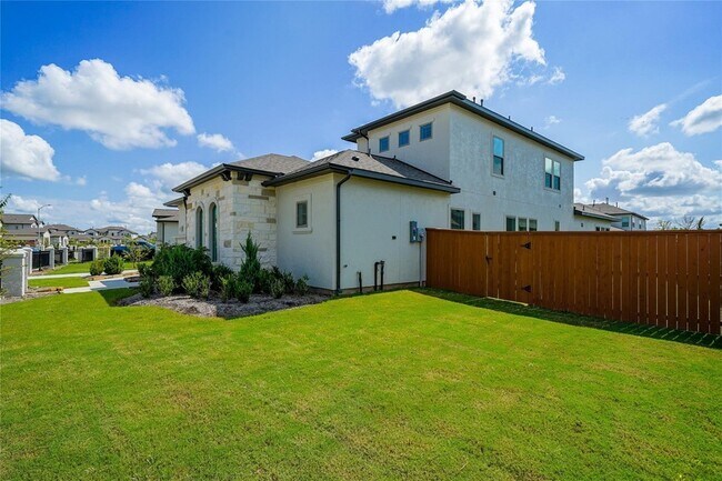 11803 Dalhousie Dr