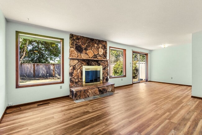 Photo - Charming 3-bedroom 2-bathroom Home
