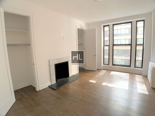 Building Photo - STUNNING Central Park South 2 Bedroom - WO... Rental
