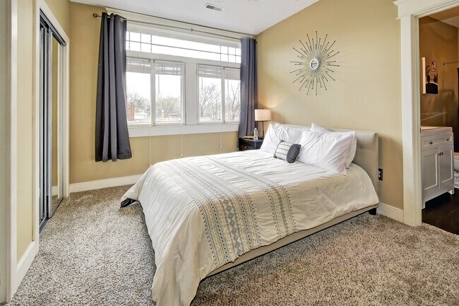 Photo - 172 N Keats Ave Condo Unit 6