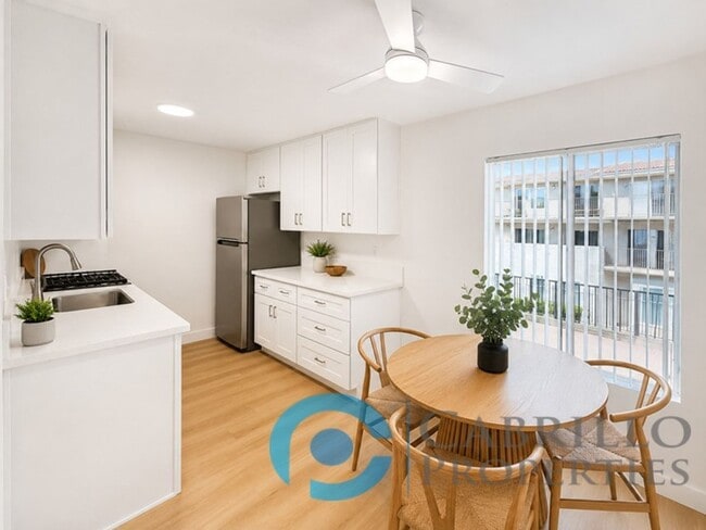 Building Photo - 13754 Mango Dr Unit 234