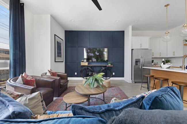 Photo - 923 Ramsey St Unit ID1045340P