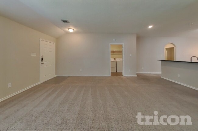 Photo - 25402 Holyoke Ln