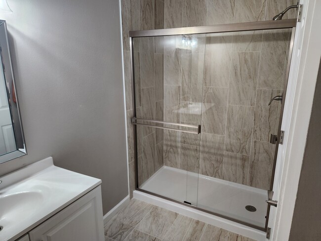 Photo - 7433 Dillon Ln