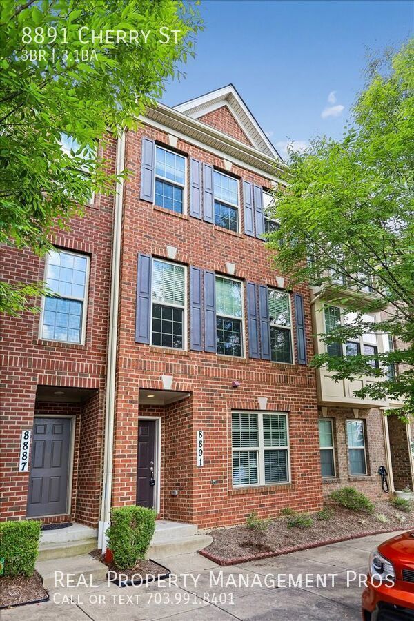 Photo - 8891 Cherry St