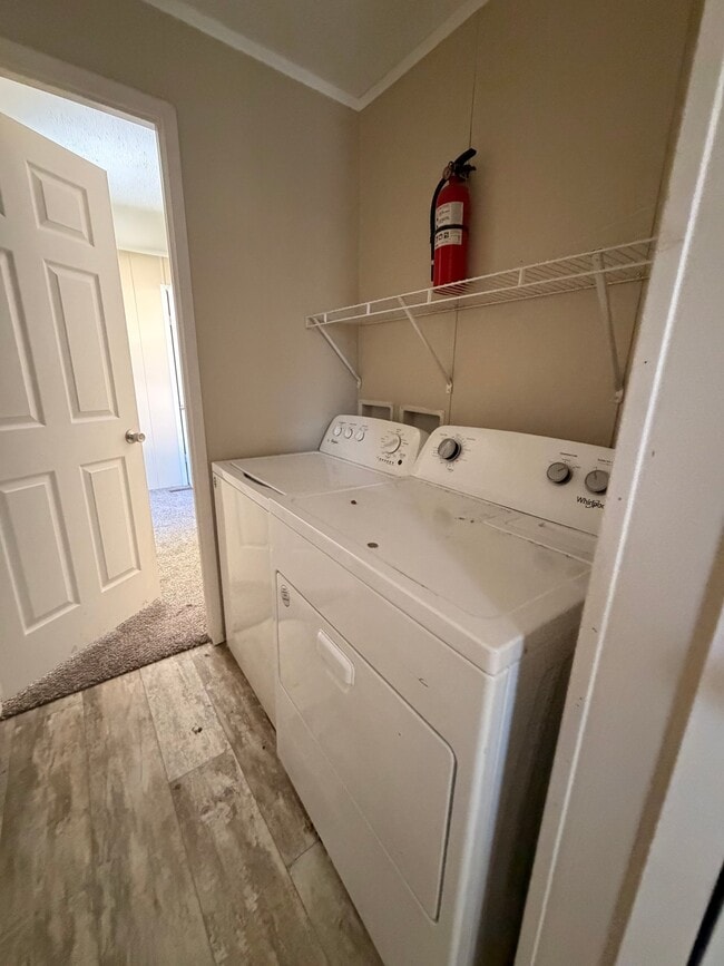 Photo - 128 Hosner Dr