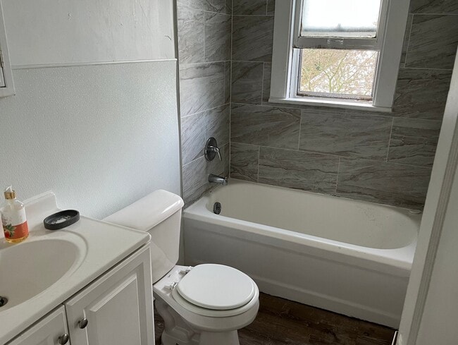Photo - 309 3rd St Unidad 3C