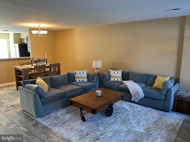 Building Photo - 222 South St